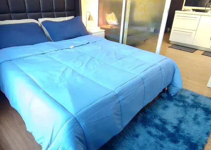 Aveline Executive View Acqua Private Residences Near Rockwell Makati Apartment