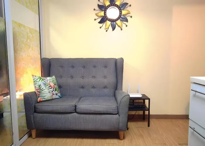 Aveline Executive View Acqua Private Residences Near Rockwell Makati *