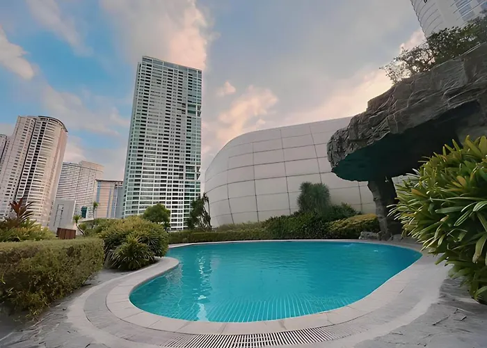 Aveline Executive View Acqua Private Residences Near Rockwell Makati