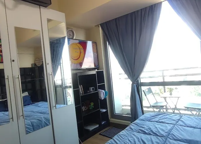 Aveline Executive View Acqua Private Residences Near Rockwell Makati Manila