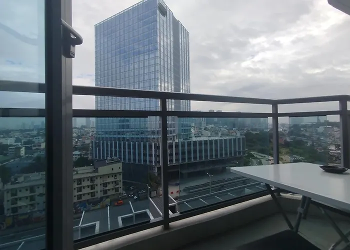 Aveline Executive View Acqua Private Residences Near Rockwell Makati Apartment Manila